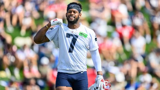 .@PrizePicks & @Gametime Bedard Patriots Pod - Hard Knocks and 53-man offensive projection taken at BSJ Headquarters (Patriots)